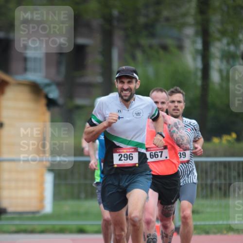 13.04.2025 - Hammer Lauf A. Gomolzig http://msf.ph/oto/7656269 13.04.2025 10:04:40 Ziel 296, 339, 667, 668, 702, 1175, 1720, 1855 meine-sportfotos.de