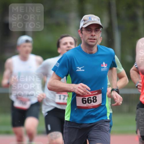13.04.2025 - Hammer Lauf A. Gomolzig http://msf.ph/oto/7656287 13.04.2025 10:04:43 Ziel 339, 667, 668, 702, 1175, 1720, 1855 meine-sportfotos.de