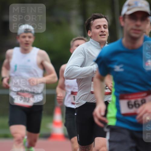 13.04.2025 - Hammer Lauf A. Gomolzig http://msf.ph/oto/7656289 13.04.2025 10:04:43 Ziel 339, 667, 668, 702, 1175, 1720, 1855 meine-sportfotos.de