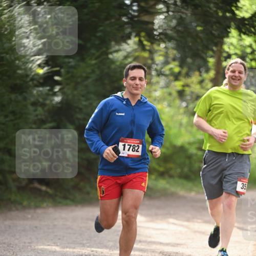 13.04.2025 - Hammer Lauf Dr. Thomas Lammeyer http://msf.ph/oto/7656290 13.04.2025 10:39:19 Laufen 15, 1782, 35 meine-sportfotos.de