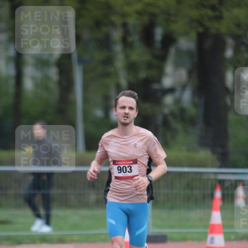 13.04.2025 - Hammer Lauf A. Gomolzig http://msf.ph/oto/7656303 13.04.2025 10:05:27 Ziel 344, 903, 1168 meine-sportfotos.de