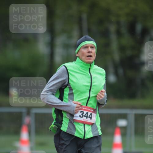13.04.2025 - Hammer Lauf A. Gomolzig http://msf.ph/oto/7656317 13.04.2025 10:05:32 Ziel 344 meine-sportfotos.de
