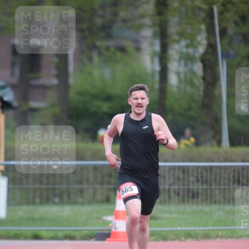 13.04.2025 - Hammer Lauf A. Gomolzig http://msf.ph/oto/7656322 13.04.2025 10:05:35 Ziel  meine-sportfotos.de