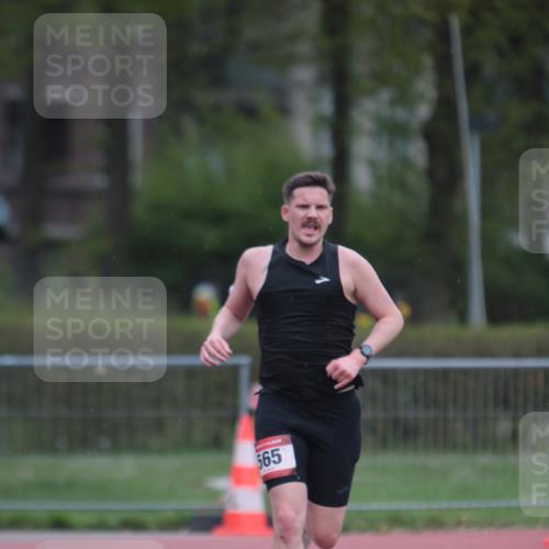 13.04.2025 - Hammer Lauf A. Gomolzig http://msf.ph/oto/7656328 13.04.2025 10:05:36 Ziel  meine-sportfotos.de