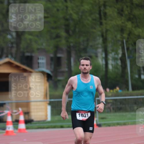 13.04.2025 - Hammer Lauf A. Gomolzig http://msf.ph/oto/7656372 13.04.2025 10:06:16 Ziel 1031 meine-sportfotos.de