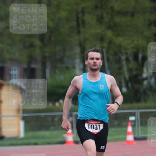 13.04.2025 - Hammer Lauf A. Gomolzig http://msf.ph/oto/7656374 13.04.2025 10:06:17 Ziel 1031 meine-sportfotos.de