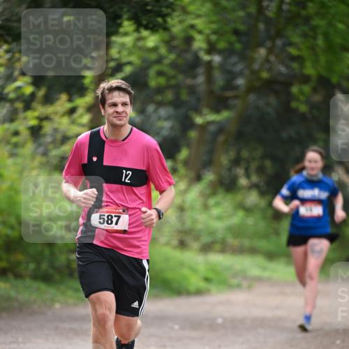 13.04.2025 - Hammer Lauf Dr. Thomas Lammeyer http://msf.ph/oto/7656394 13.04.2025 10:39:49 Laufen 12, 587 meine-sportfotos.de