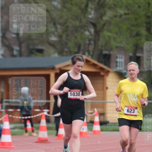 13.04.2025 - Hammer Lauf A. Gomolzig http://msf.ph/oto/7656405 13.04.2025 10:06:35 Ziel 405, 623, 1030 meine-sportfotos.de