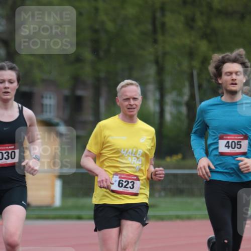 13.04.2025 - Hammer Lauf A. Gomolzig http://msf.ph/oto/7656411 13.04.2025 10:06:36 Ziel 405, 623, 1030 meine-sportfotos.de
