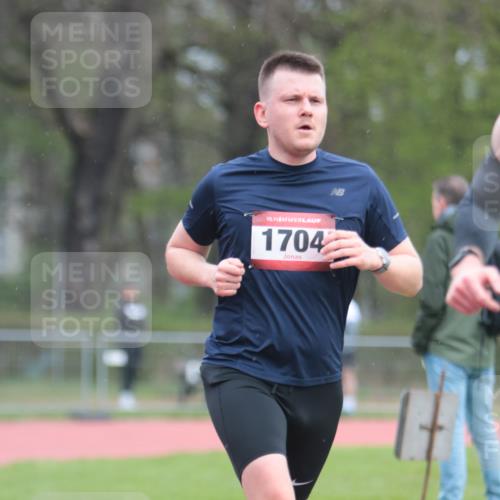 13.04.2025 - Hammer Lauf A. Gomolzig http://msf.ph/oto/7656443 13.04.2025 10:06:52 Ziel 1161, 1180, 1704, 1978 meine-sportfotos.de