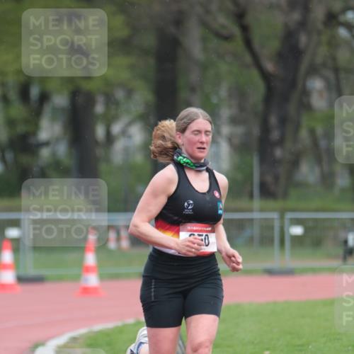 13.04.2025 - Hammer Lauf A. Gomolzig http://msf.ph/oto/7656471 13.04.2025 10:07:07 Ziel 350, 1300 meine-sportfotos.de