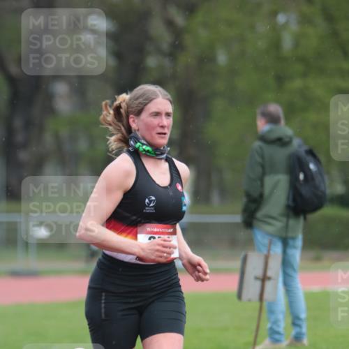 13.04.2025 - Hammer Lauf A. Gomolzig http://msf.ph/oto/7656475 13.04.2025 10:07:08 Ziel 350, 1300 meine-sportfotos.de