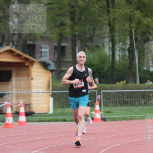 13.04.2025 - Hammer Lauf A. Gomolzig http://msf.ph/oto/7656479 13.04.2025 10:07:14 Ziel 1300, 1955 meine-sportfotos.de