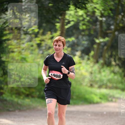 13.04.2025 - Hammer Lauf Dr. Thomas Lammeyer http://msf.ph/oto/7656536 13.04.2025 10:40:10 Laufen 15, 1988 meine-sportfotos.de