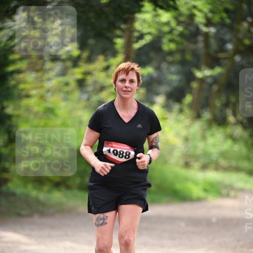 13.04.2025 - Hammer Lauf Dr. Thomas Lammeyer http://msf.ph/oto/7656541 13.04.2025 10:40:11 Laufen 15, 1988 meine-sportfotos.de
