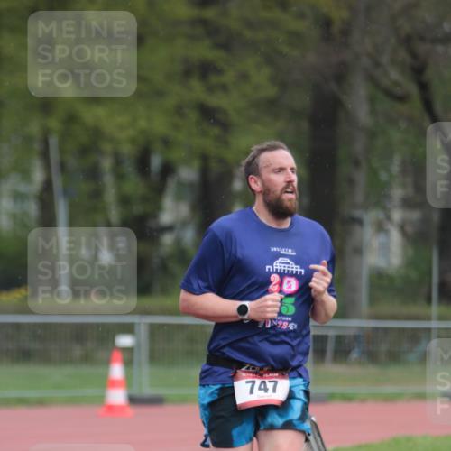 13.04.2025 - Hammer Lauf A. Gomolzig http://msf.ph/oto/7656542 13.04.2025 10:07:38 Ziel 205, 586, 747, 1318 meine-sportfotos.de