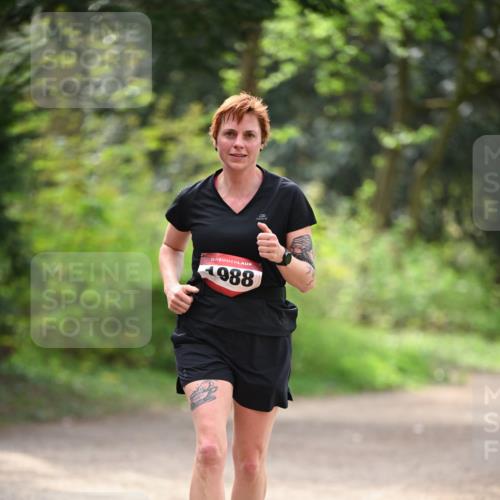 13.04.2025 - Hammer Lauf Dr. Thomas Lammeyer http://msf.ph/oto/7656543 13.04.2025 10:40:11 Laufen 15, 1988 meine-sportfotos.de