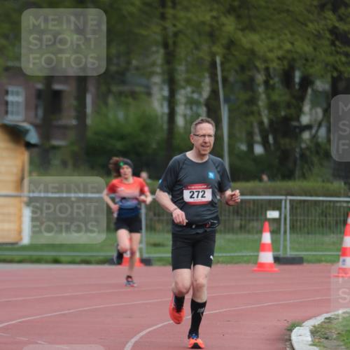 13.04.2025 - Hammer Lauf A. Gomolzig http://msf.ph/oto/7656581 13.04.2025 10:07:53 Ziel 272, 692, 1104, 1959 meine-sportfotos.de