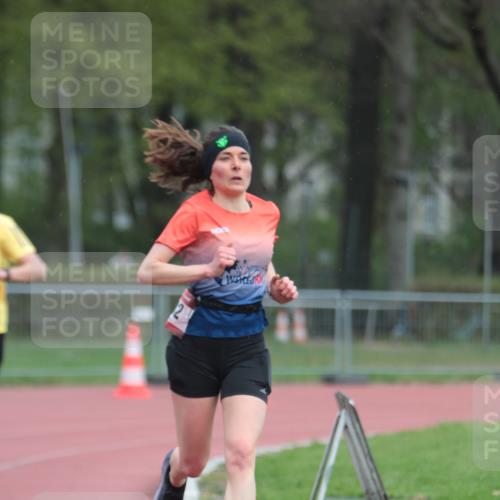 13.04.2025 - Hammer Lauf A. Gomolzig http://msf.ph/oto/7656600 13.04.2025 10:07:59 Ziel 692, 1077, 1104 meine-sportfotos.de