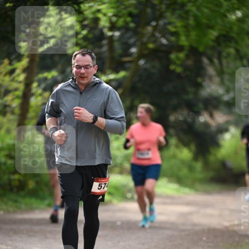 13.04.2025 - Hammer Lauf Dr. Thomas Lammeyer http://msf.ph/oto/7656613 13.04.2025 10:40:26 Laufen 15, 574 meine-sportfotos.de