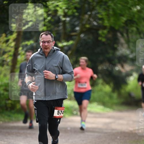 13.04.2025 - Hammer Lauf Dr. Thomas Lammeyer http://msf.ph/oto/7656615 13.04.2025 10:40:26 Laufen 15, 574, 127 meine-sportfotos.de