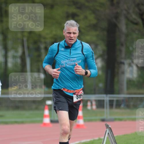 13.04.2025 - Hammer Lauf A. Gomolzig http://msf.ph/oto/7656638 13.04.2025 10:08:13 Ziel 390, 889, 1717, 1797 meine-sportfotos.de