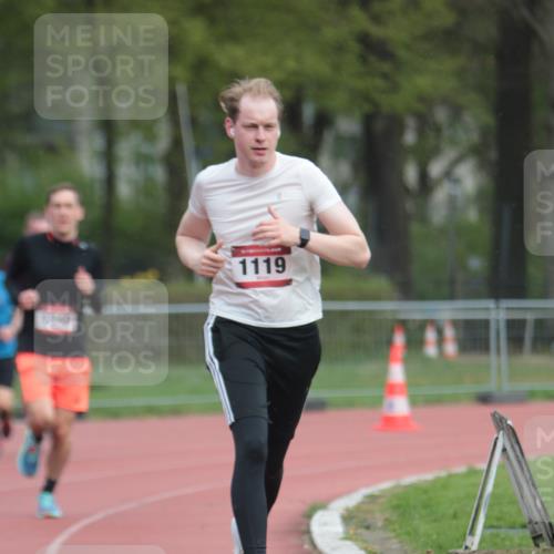 13.04.2025 - Hammer Lauf A. Gomolzig http://msf.ph/oto/7656664 13.04.2025 10:08:25 Ziel 132, 239, 766, 1119, 1349, 1763, 1987 meine-sportfotos.de