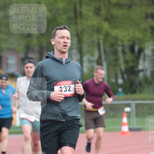 13.04.2025 - Hammer Lauf A. Gomolzig http://msf.ph/oto/7656672 13.04.2025 10:08:28 Ziel 132, 239, 744, 766, 1349, 1763, 1987 meine-sportfotos.de