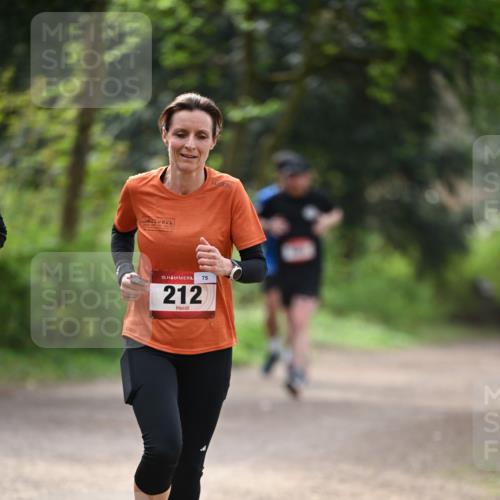 13.04.2025 - Hammer Lauf Dr. Thomas Lammeyer http://msf.ph/oto/7656679 13.04.2025 10:40:36 Laufen 15, 75, 212 meine-sportfotos.de