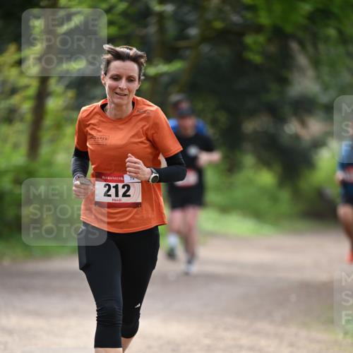 13.04.2025 - Hammer Lauf Dr. Thomas Lammeyer http://msf.ph/oto/7656680 13.04.2025 10:40:36 Laufen 15, 75, 212 meine-sportfotos.de