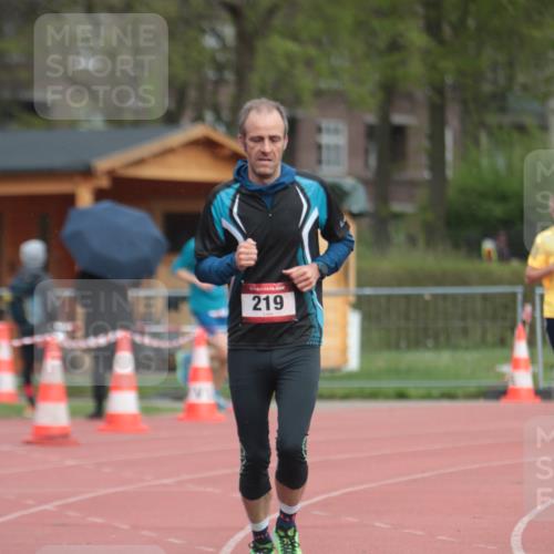 13.04.2025 - Hammer Lauf A. Gomolzig http://msf.ph/oto/7656722 13.04.2025 10:08:45 Ziel 219, 1070, 1809 meine-sportfotos.de
