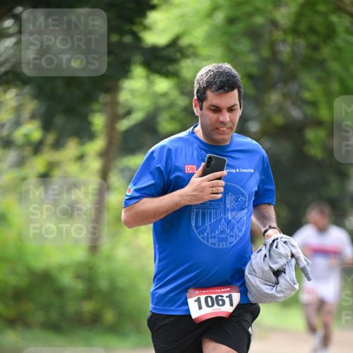 13.04.2025 - Hammer Lauf Dr. Thomas Lammeyer http://msf.ph/oto/7656729 13.04.2025 10:40:45 Laufen 15, 1061 meine-sportfotos.de