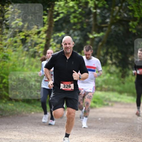 13.04.2025 - Hammer Lauf Dr. Thomas Lammeyer http://msf.ph/oto/7656740 13.04.2025 10:40:47 Laufen 15, 326 meine-sportfotos.de