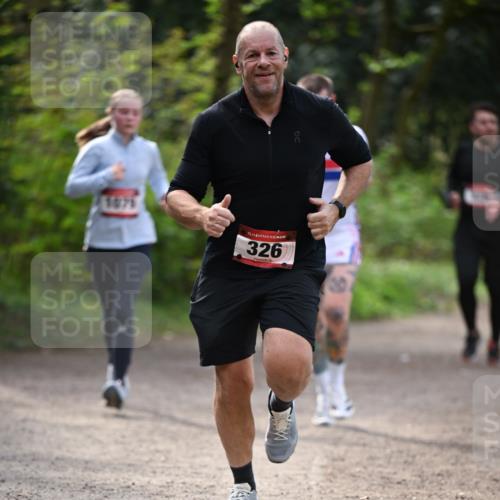 13.04.2025 - Hammer Lauf Dr. Thomas Lammeyer http://msf.ph/oto/7656755 13.04.2025 10:40:48 Laufen 1075, 15, 326 meine-sportfotos.de