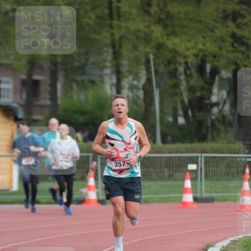 13.04.2025 - Hammer Lauf A. Gomolzig http://msf.ph/oto/7656764 13.04.2025 10:09:06 Ziel 155, 189, 357, 1757, 1919 meine-sportfotos.de