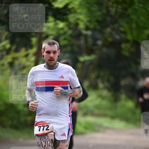 13.04.2025 - Hammer Lauf Dr. Thomas Lammeyer http://msf.ph/oto/7656770 13.04.2025 10:40:51 Laufen 15, 772, 1312 meine-sportfotos.de