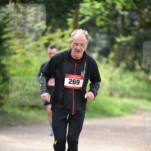 13.04.2025 - Hammer Lauf Dr. Thomas Lammeyer http://msf.ph/oto/7656817 13.04.2025 10:40:58 Laufen 15, 269 meine-sportfotos.de