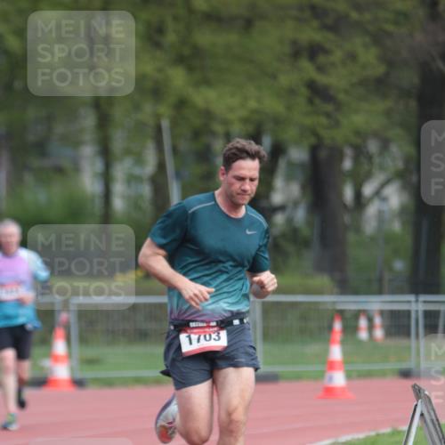 13.04.2025 - Hammer Lauf A. Gomolzig http://msf.ph/oto/7656823 13.04.2025 10:09:33 Ziel 1703, 1824 meine-sportfotos.de