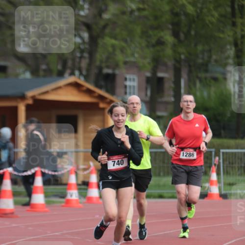 13.04.2025 - Hammer Lauf A. Gomolzig http://msf.ph/oto/7656875 13.04.2025 10:09:58 Ziel 285, 740, 1197, 1286, 1976 meine-sportfotos.de