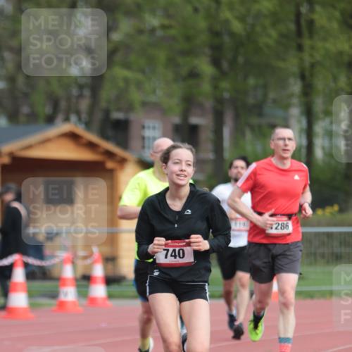 13.04.2025 - Hammer Lauf A. Gomolzig http://msf.ph/oto/7656884 13.04.2025 10:09:59 Ziel 285, 740, 1197, 1286, 1976 meine-sportfotos.de