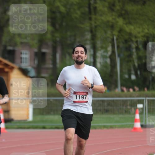 13.04.2025 - Hammer Lauf A. Gomolzig http://msf.ph/oto/7656899 13.04.2025 10:10:03 Ziel 1197, 1976 meine-sportfotos.de