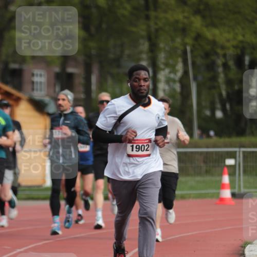 13.04.2025 - Hammer Lauf A. Gomolzig http://msf.ph/oto/7656927 13.04.2025 10:10:22 Ziel 330, 1110, 1148, 1229, 1714, 1715, 1716, 1743, 1902, 1949 meine-sportfotos.de