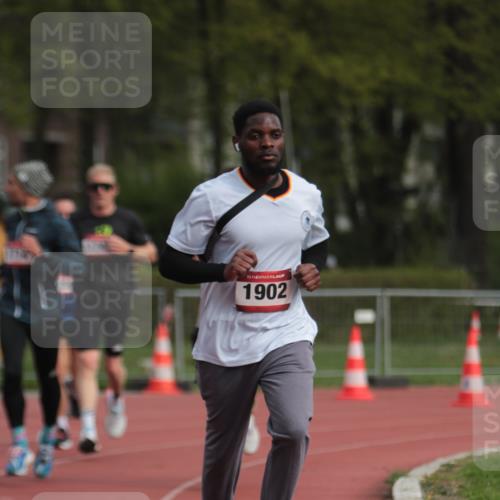 13.04.2025 - Hammer Lauf A. Gomolzig http://msf.ph/oto/7656931 13.04.2025 10:10:23 Ziel 330, 1110, 1148, 1229, 1714, 1715, 1716, 1743, 1902, 1949 meine-sportfotos.de