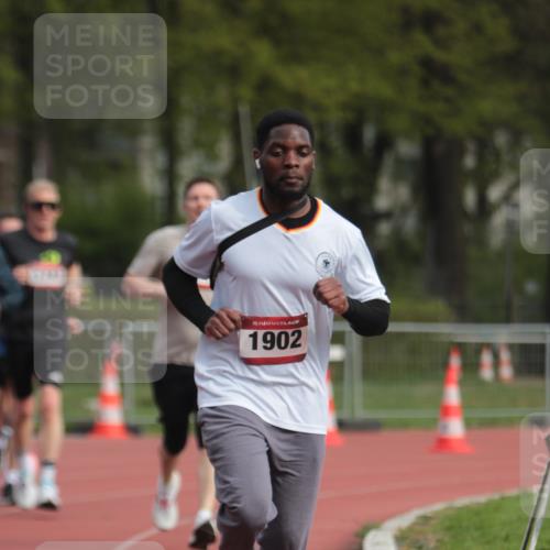 13.04.2025 - Hammer Lauf A. Gomolzig http://msf.ph/oto/7656933 13.04.2025 10:10:23 Ziel 330, 1110, 1148, 1229, 1714, 1715, 1716, 1743, 1902, 1949 meine-sportfotos.de