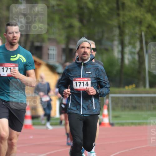 13.04.2025 - Hammer Lauf A. Gomolzig http://msf.ph/oto/7656945 13.04.2025 10:10:25 Ziel 330, 769, 1110, 1148, 1229, 1714, 1715, 1716, 1743, 1949 meine-sportfotos.de