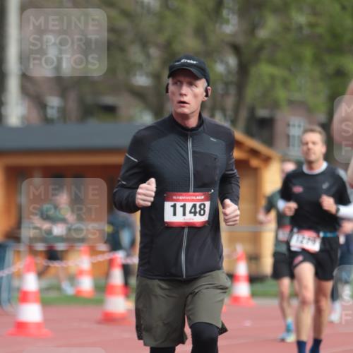 13.04.2025 - Hammer Lauf A. Gomolzig http://msf.ph/oto/7656953 13.04.2025 10:10:27 Ziel 122, 330, 769, 1110, 1148, 1229, 1714, 1716, 1743, 1949 meine-sportfotos.de