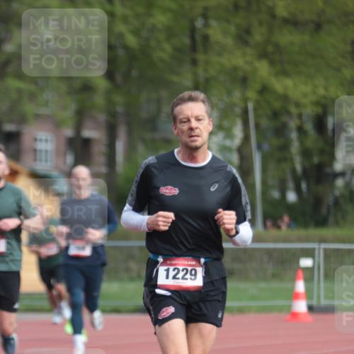 13.04.2025 - Hammer Lauf A. Gomolzig http://msf.ph/oto/7656955 13.04.2025 10:10:29 Ziel 122, 330, 769, 1229, 1728, 1743, 1949, 1964 meine-sportfotos.de