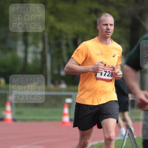 13.04.2025 - Hammer Lauf A. Gomolzig http://msf.ph/oto/7656996 13.04.2025 10:10:38 Ziel 383, 765, 1728, 1907, 1964 meine-sportfotos.de