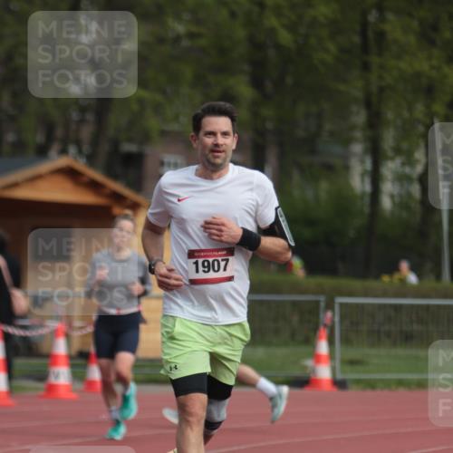 13.04.2025 - Hammer Lauf A. Gomolzig http://msf.ph/oto/7657004 13.04.2025 10:10:40 Ziel 383, 765, 1907 meine-sportfotos.de