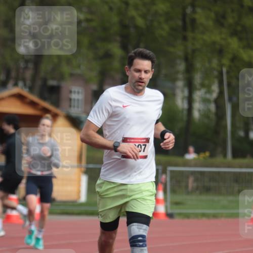 13.04.2025 - Hammer Lauf A. Gomolzig http://msf.ph/oto/7657006 13.04.2025 10:10:41 Ziel 765, 1907 meine-sportfotos.de